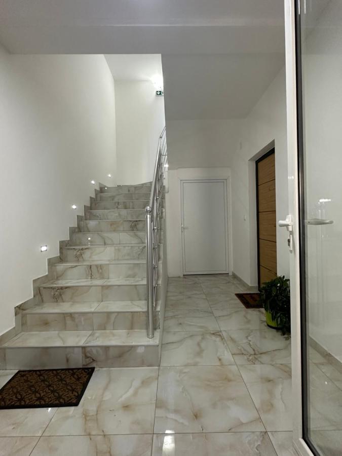 Kashmir Apartment