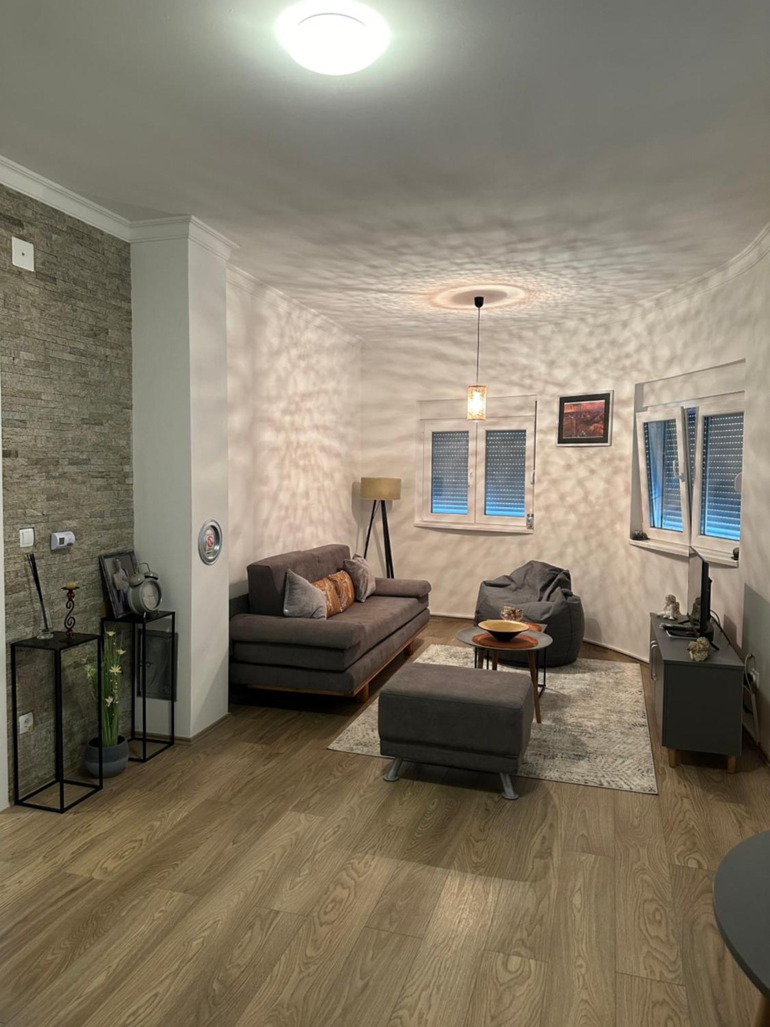 Apartment Kashmir *